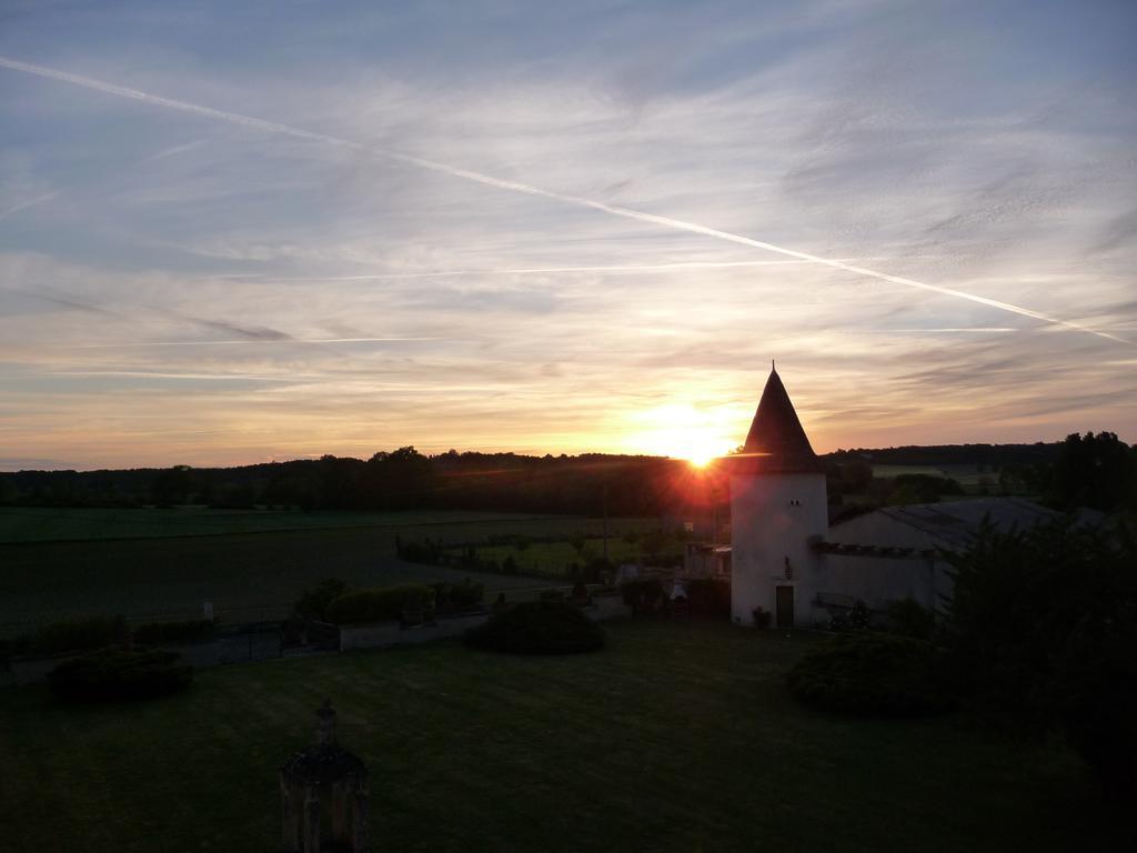 Chateau Du Bourbet Cherval Экстерьер фото